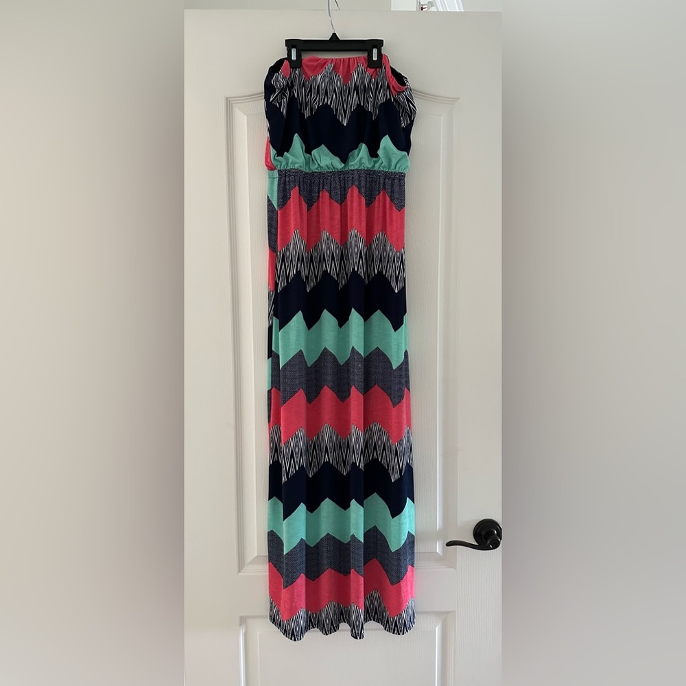 Trixxi Chevron Maxi Dress